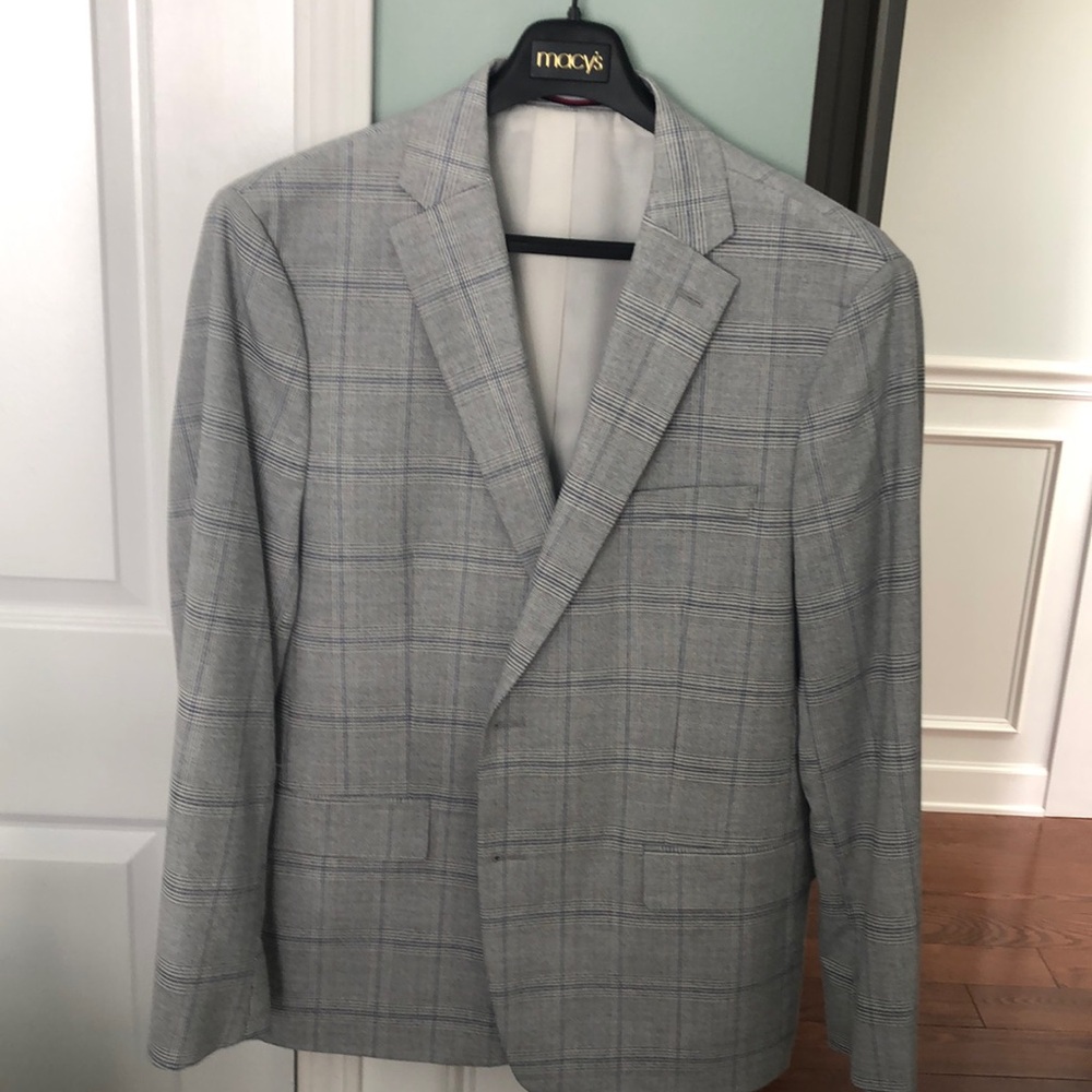Tommy Hilfiger sport coat size 46R.